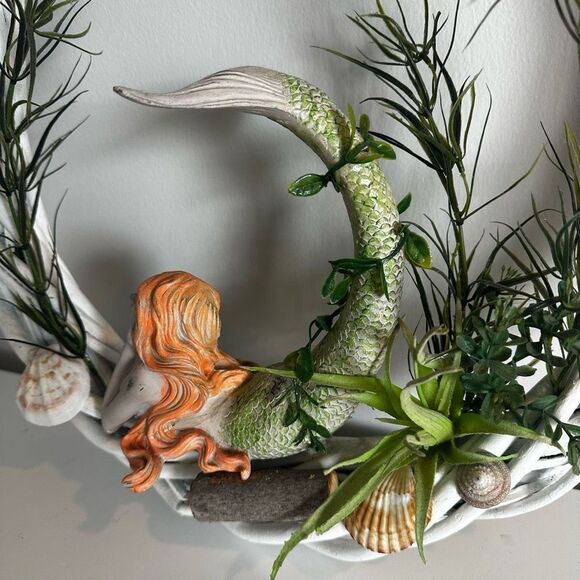 Mermaid Handmade Wreath - Picture 4 of 10